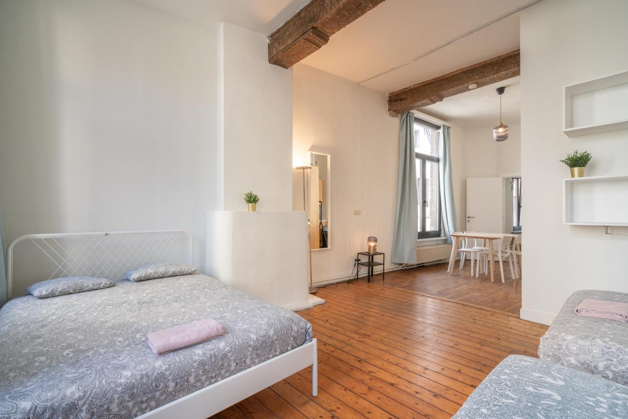 Authentic Apartments In The Center Of Antwerpen Exterior foto