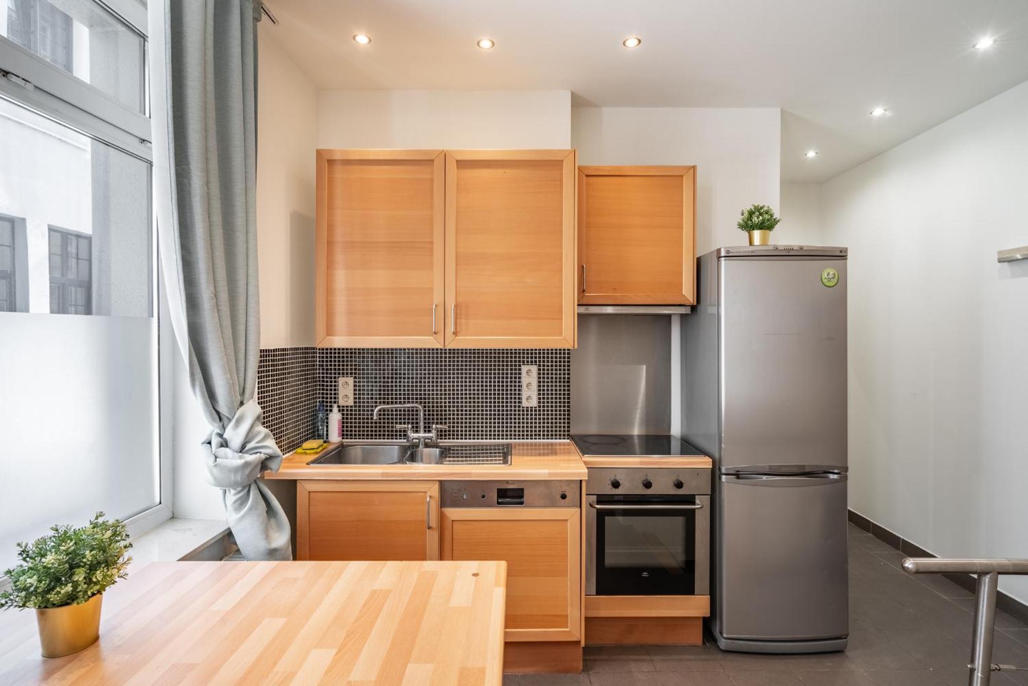 Authentic Apartments In The Center Of Antwerpen Exterior foto